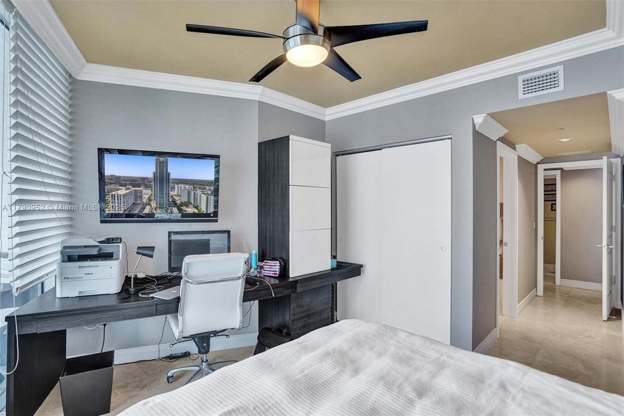 3101 S Ocean Dr, Unit 1003, Hollywood, FL 33019 Photo