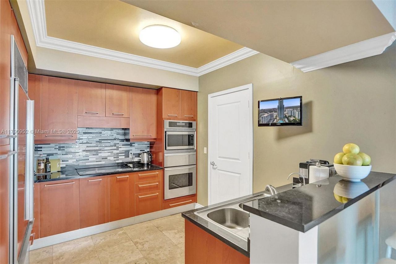 3101 S Ocean Dr, Unit 1003, Hollywood, FL 33019 Photo