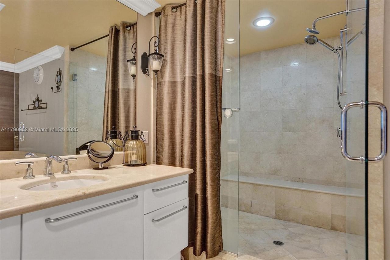 3101 S Ocean Dr, Unit 1003, Hollywood, FL 33019 Photo