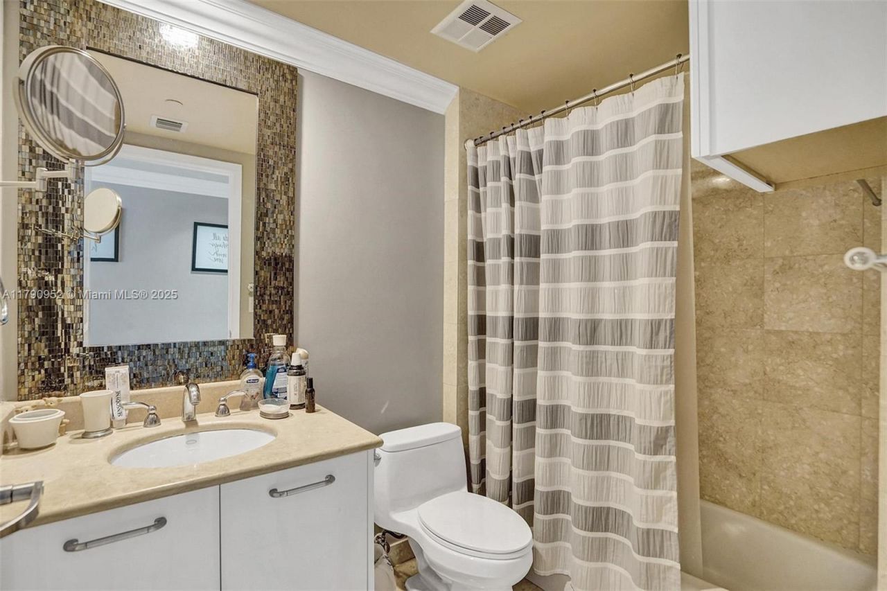 3101 S Ocean Dr, Unit 1003, Hollywood, FL 33019 Photo