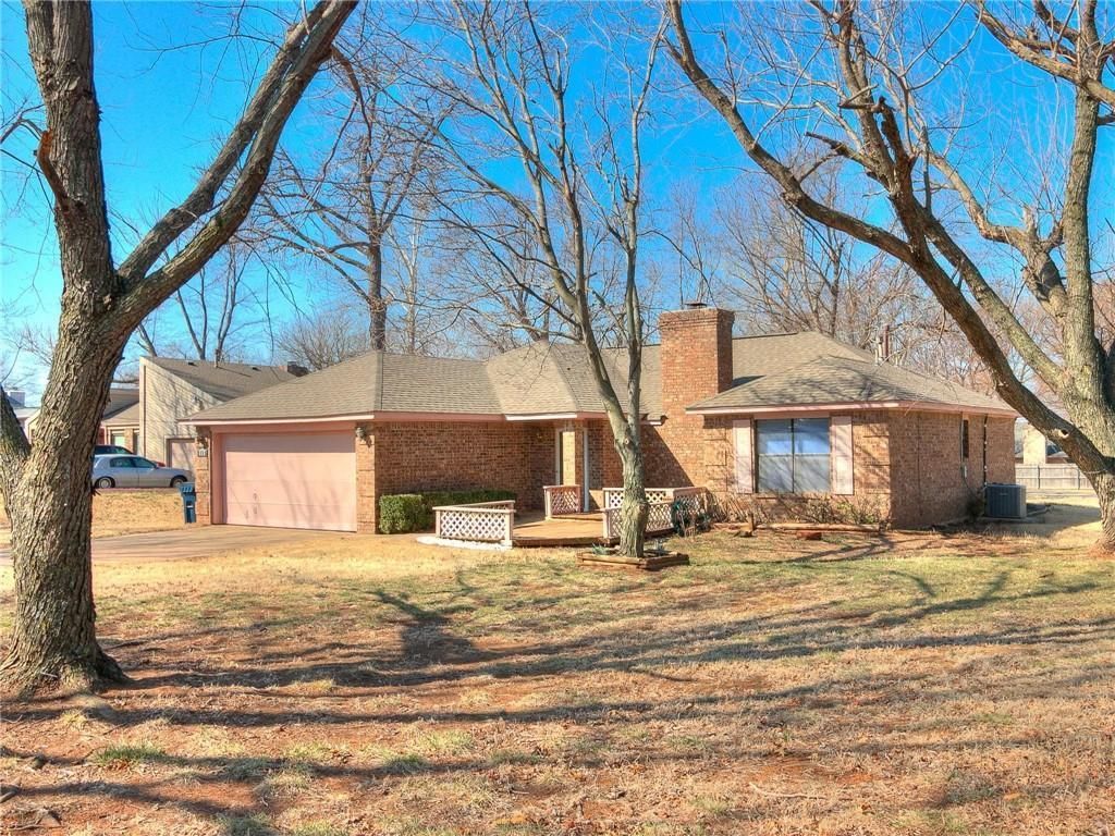 2115 N 9th Avenue, Purcell, OK 73080 Main Photo