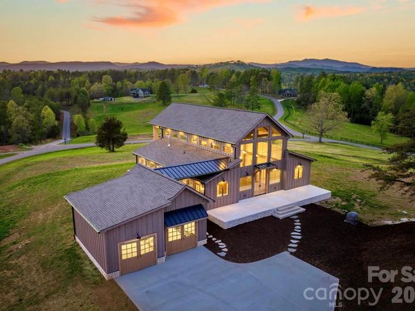 2013 Hitching Post Trail, Lenoir, NC 28645