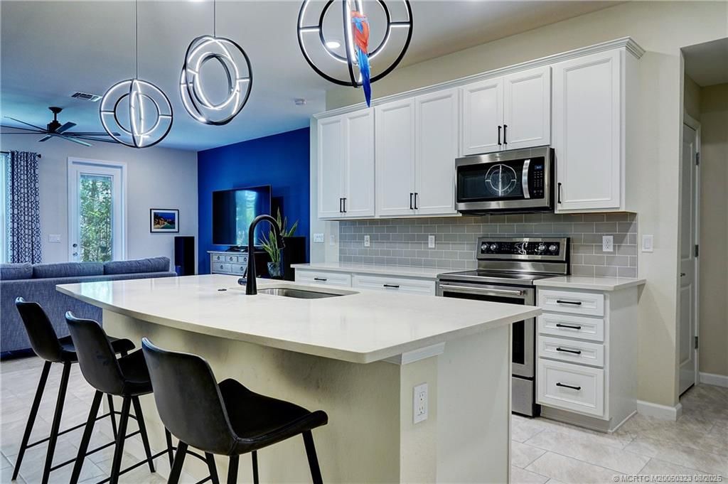 1843 SE Roxy Way, Stuart, FL 34996 Photo