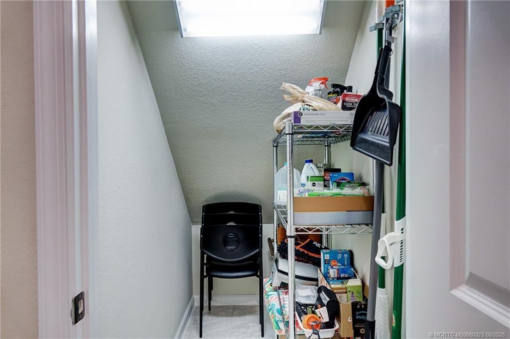 1843 SE Roxy Way, Stuart, FL 34996 Photo