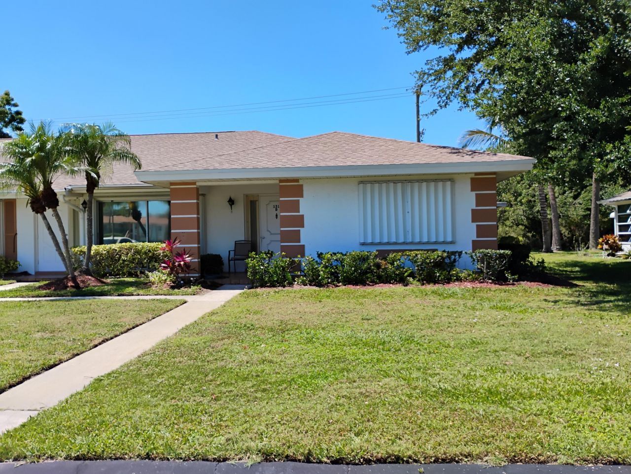 131 Lakes End Drive, Unit D, Fort Pierce, FL 34982 Photo