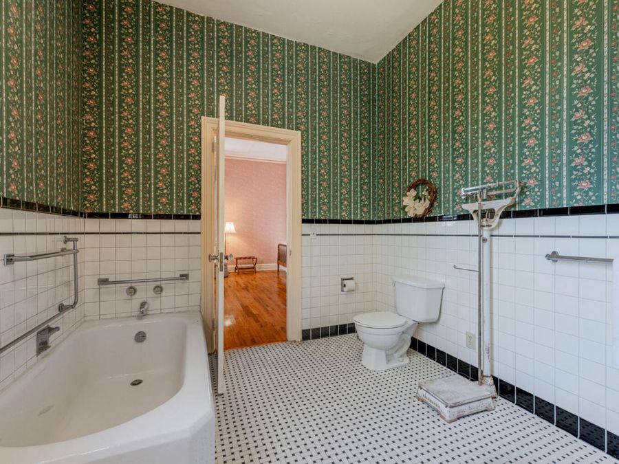 Property Image 43