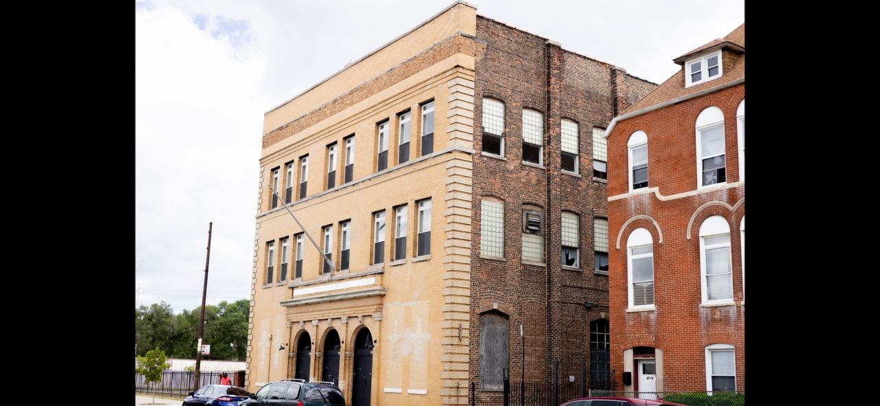 9511 S Commercial Avenue, Chicago, IL 60617