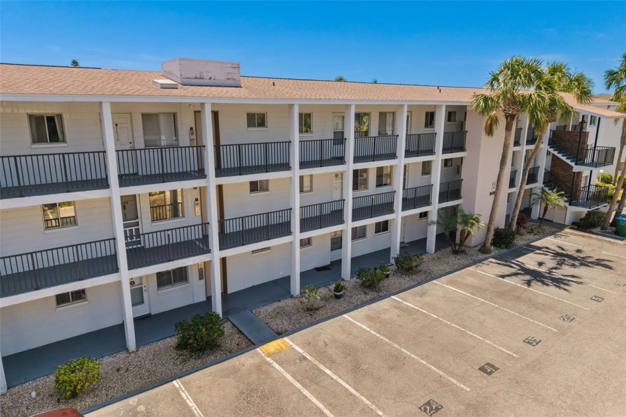 2008 Canal Drive, Unit M3, Bradenton, FL 34207 Photo