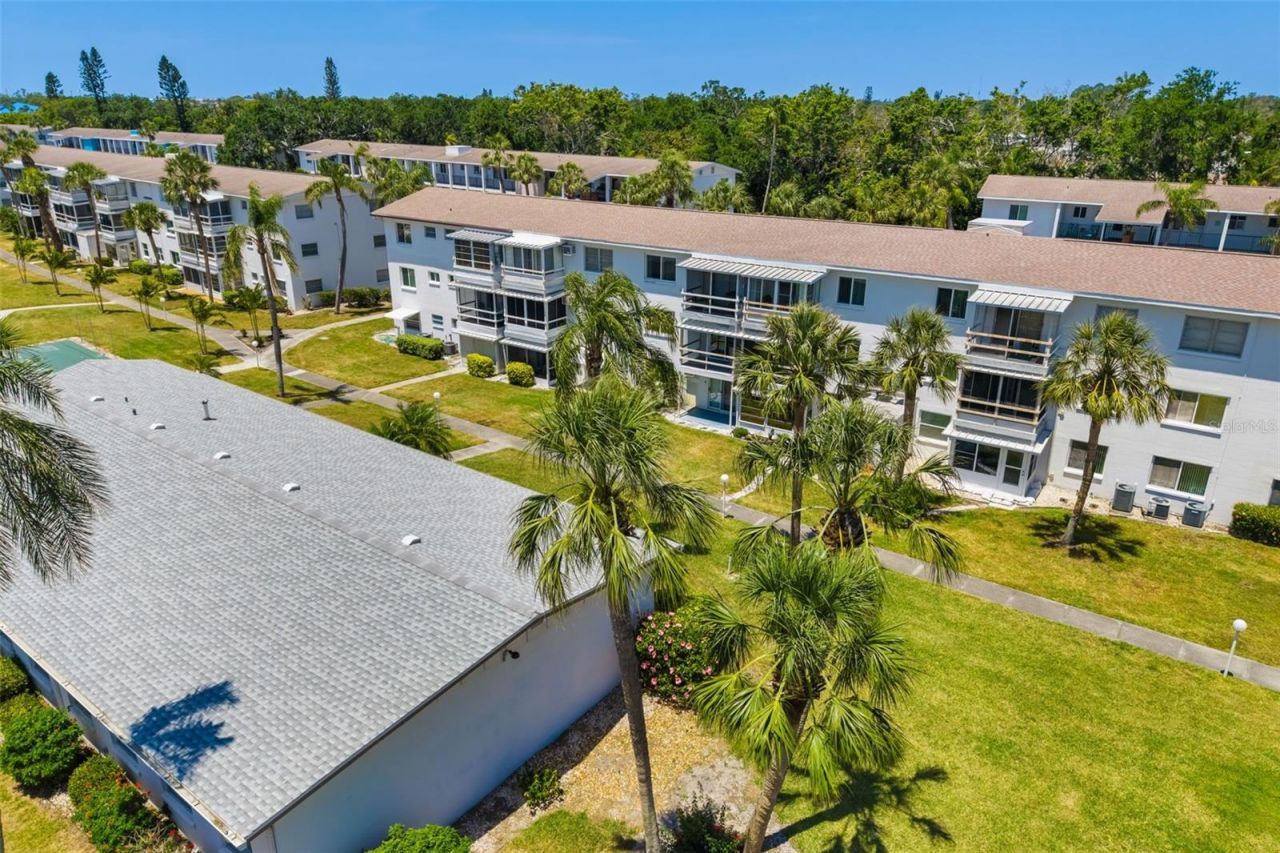 2008 Canal Drive, Unit M3, Bradenton, FL 34207 Photo