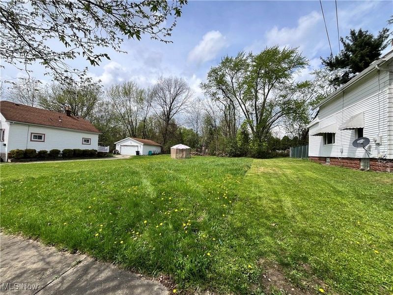 973 Tressel Avenue, Akron, OH 44307 Photo 1
