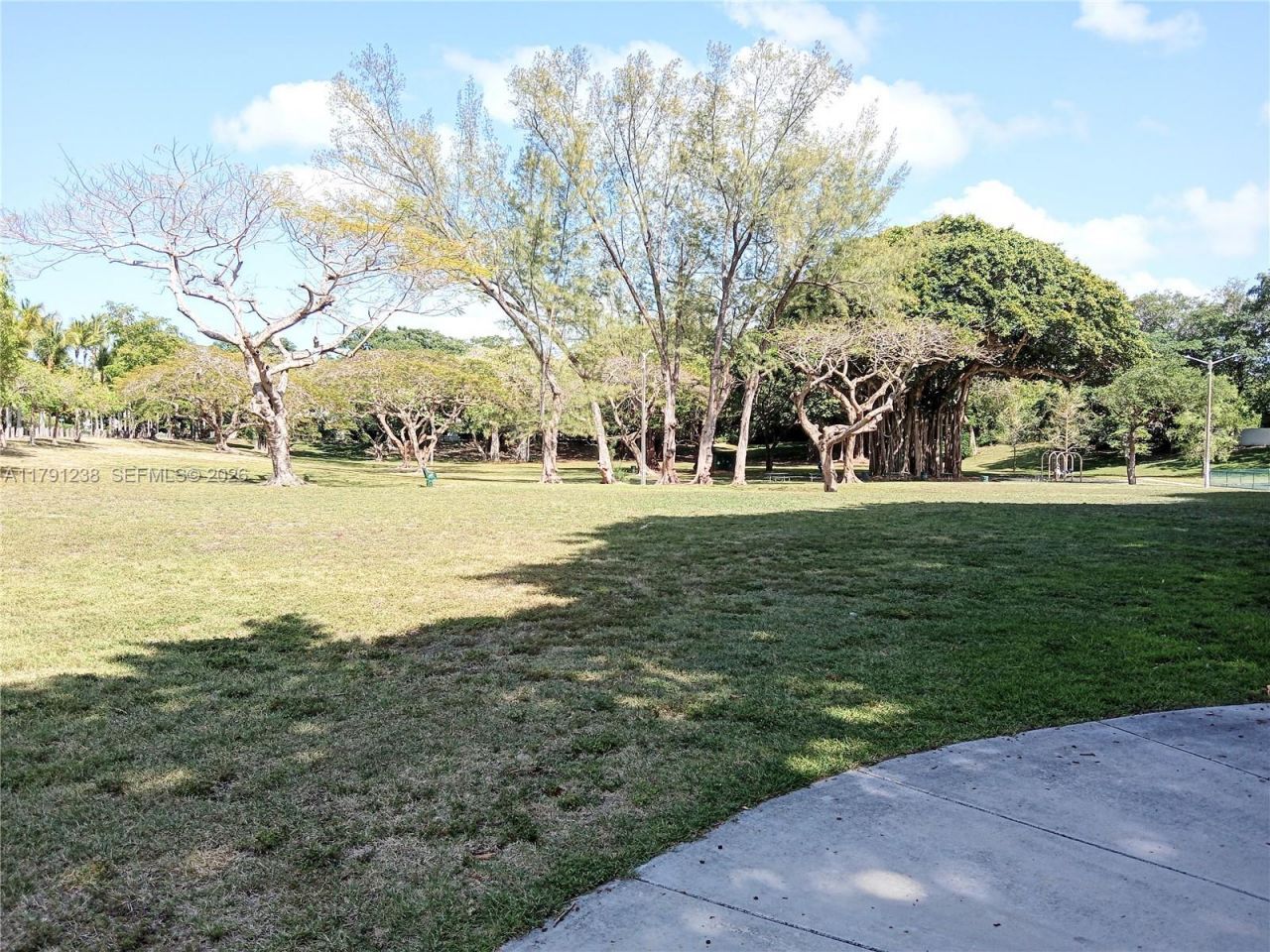 4187 S Le Jeune Rd, Miami, FL 33133 Photo