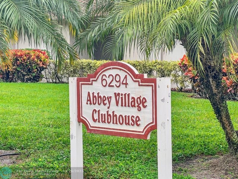31 Abbey Lane, Unit 106, Delray Beach, FL 33446 Photo