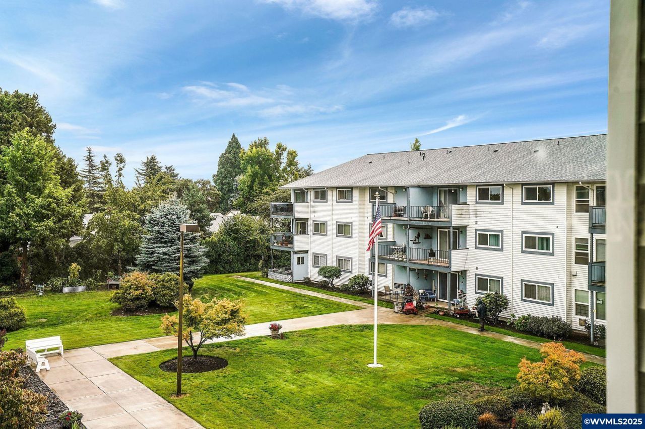 950 Evergreen #309 Rd, Woodburn, OR 97071 Main Photo