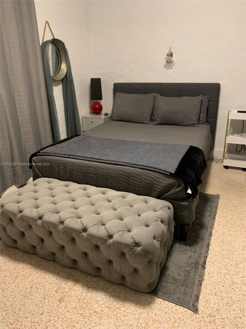 6003 S Indian River Dr, Fort Pierce, FL 34982 Photo