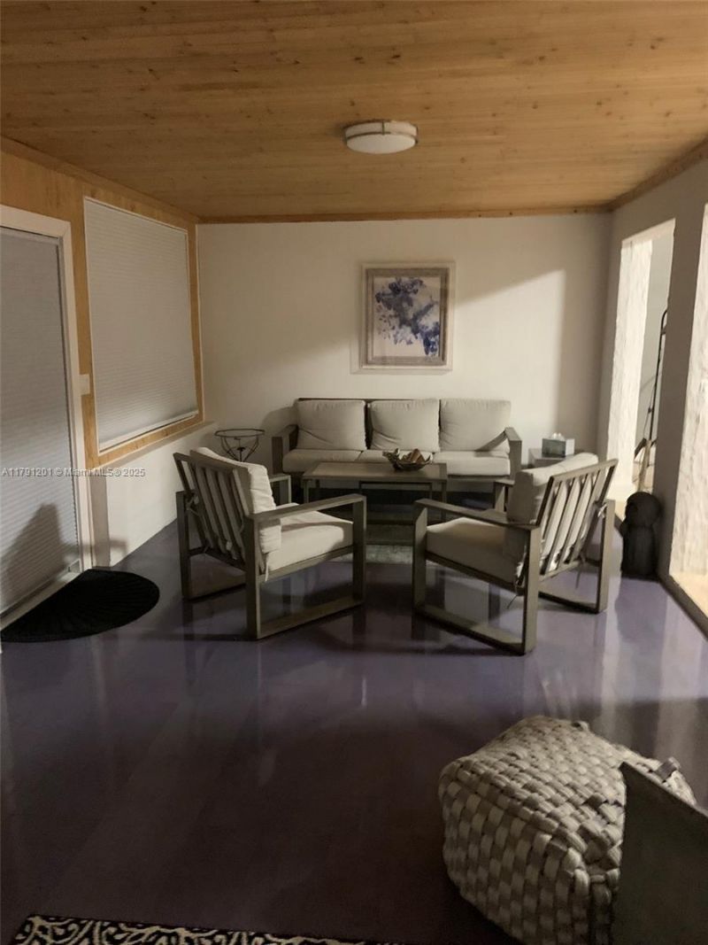 6003 S Indian River Dr, Fort Pierce, FL 34982 Photo