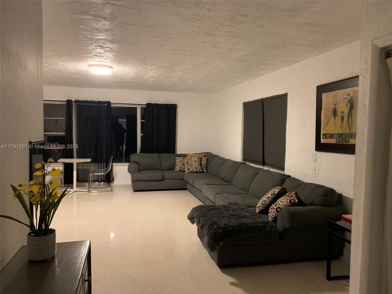 6003 S Indian River Dr, Fort Pierce, FL 34982 Photo