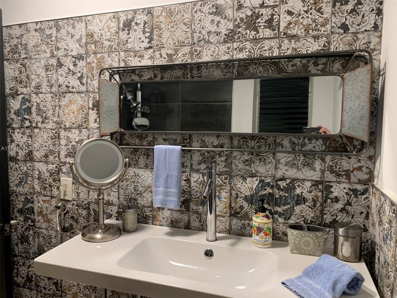 6003 S Indian River Dr, Fort Pierce, FL 34982 Photo