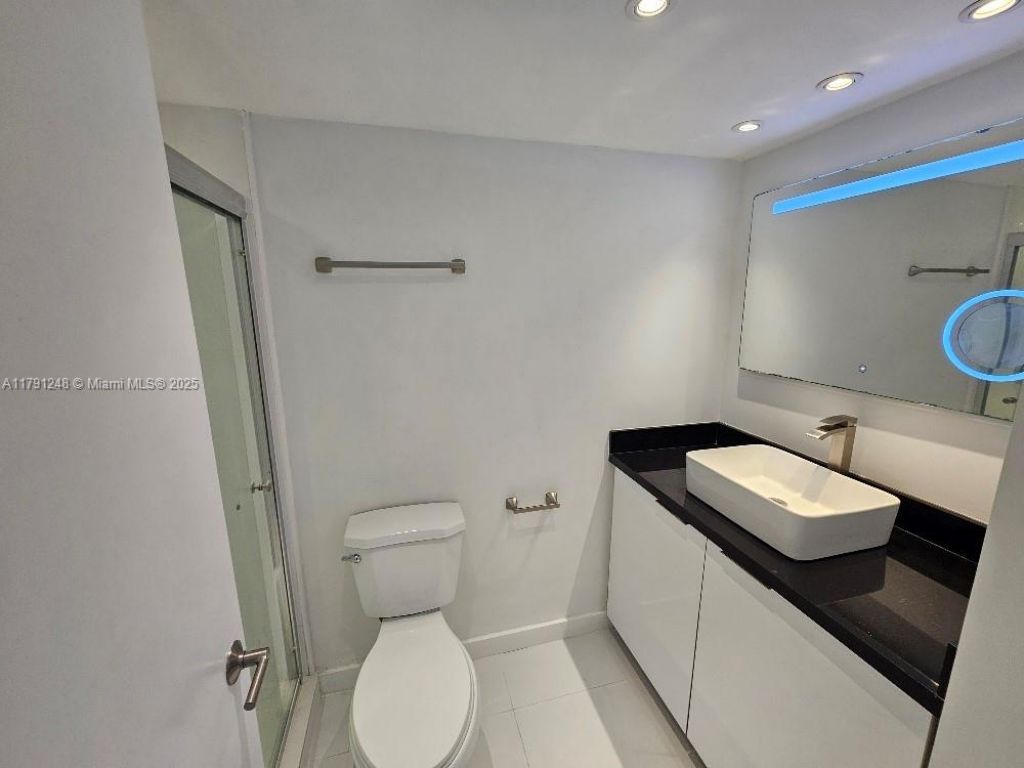 18051 Biscayne Blvd, Unit 1704, Aventura, FL 33160 Photo