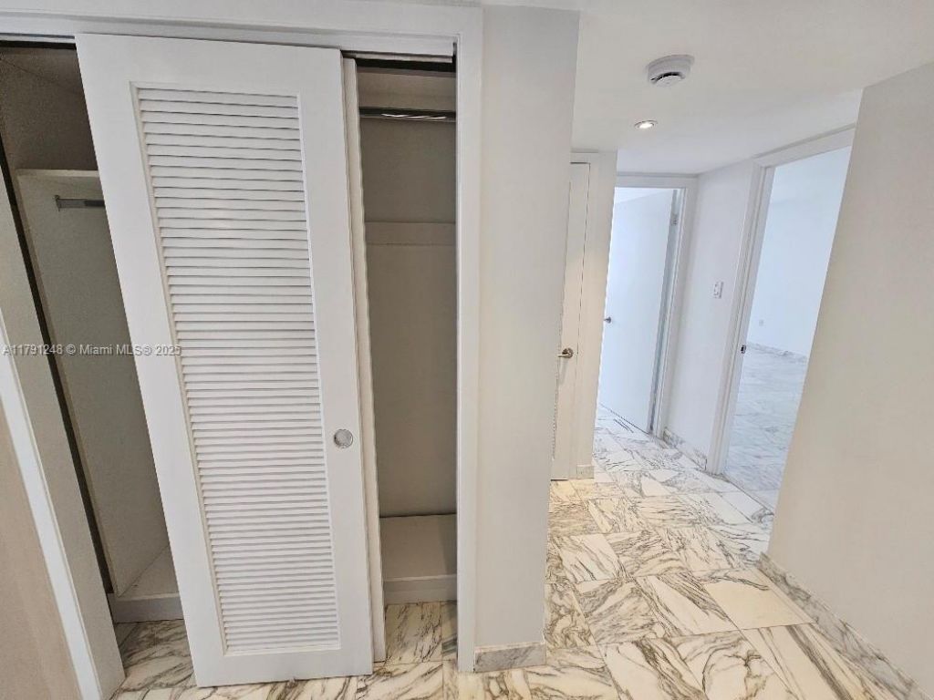 18051 Biscayne Blvd, Unit 1704, Aventura, FL 33160 Photo