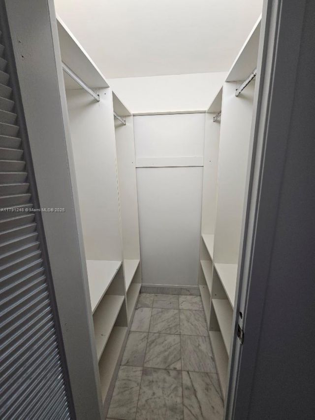 18051 Biscayne Blvd, Unit 1704, Aventura, FL 33160 Photo