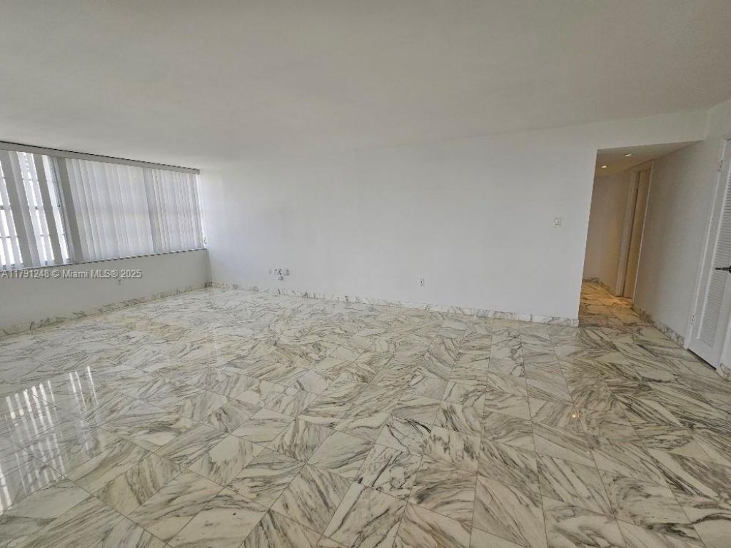 18051 Biscayne Blvd, Unit 1704, Aventura, FL 33160 Photo