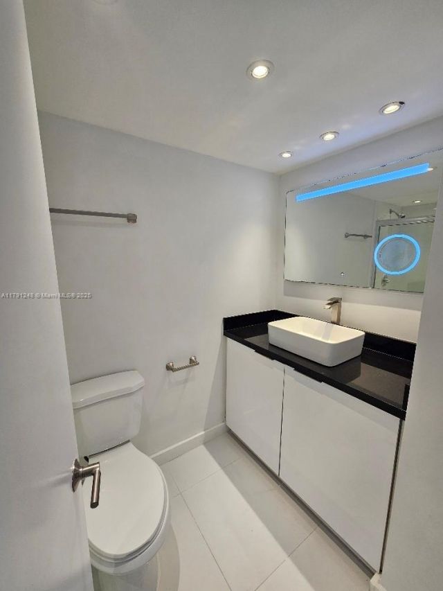 18051 Biscayne Blvd, Unit 1704, Aventura, FL 33160 Photo