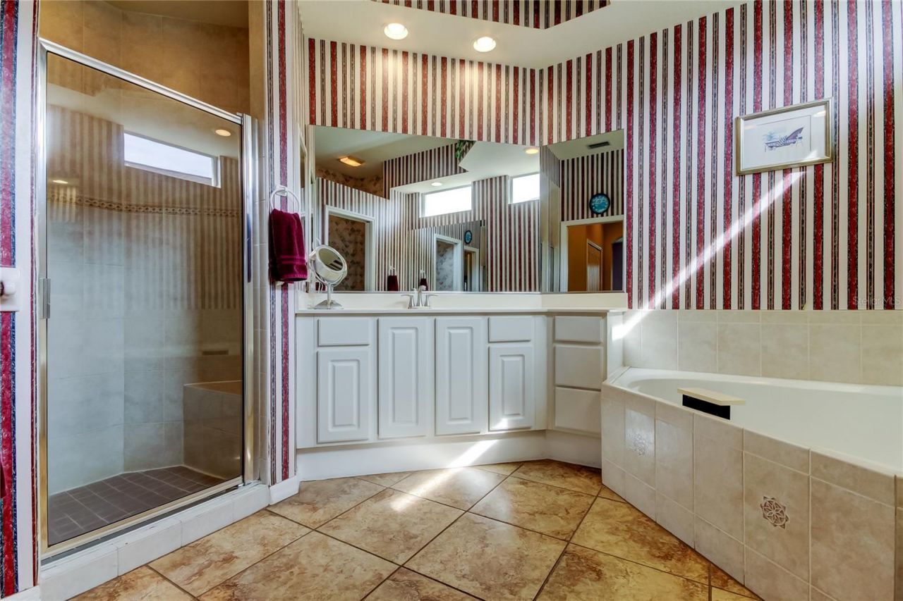 522 Planters Manor Way, Bradenton, FL 34212 Photo