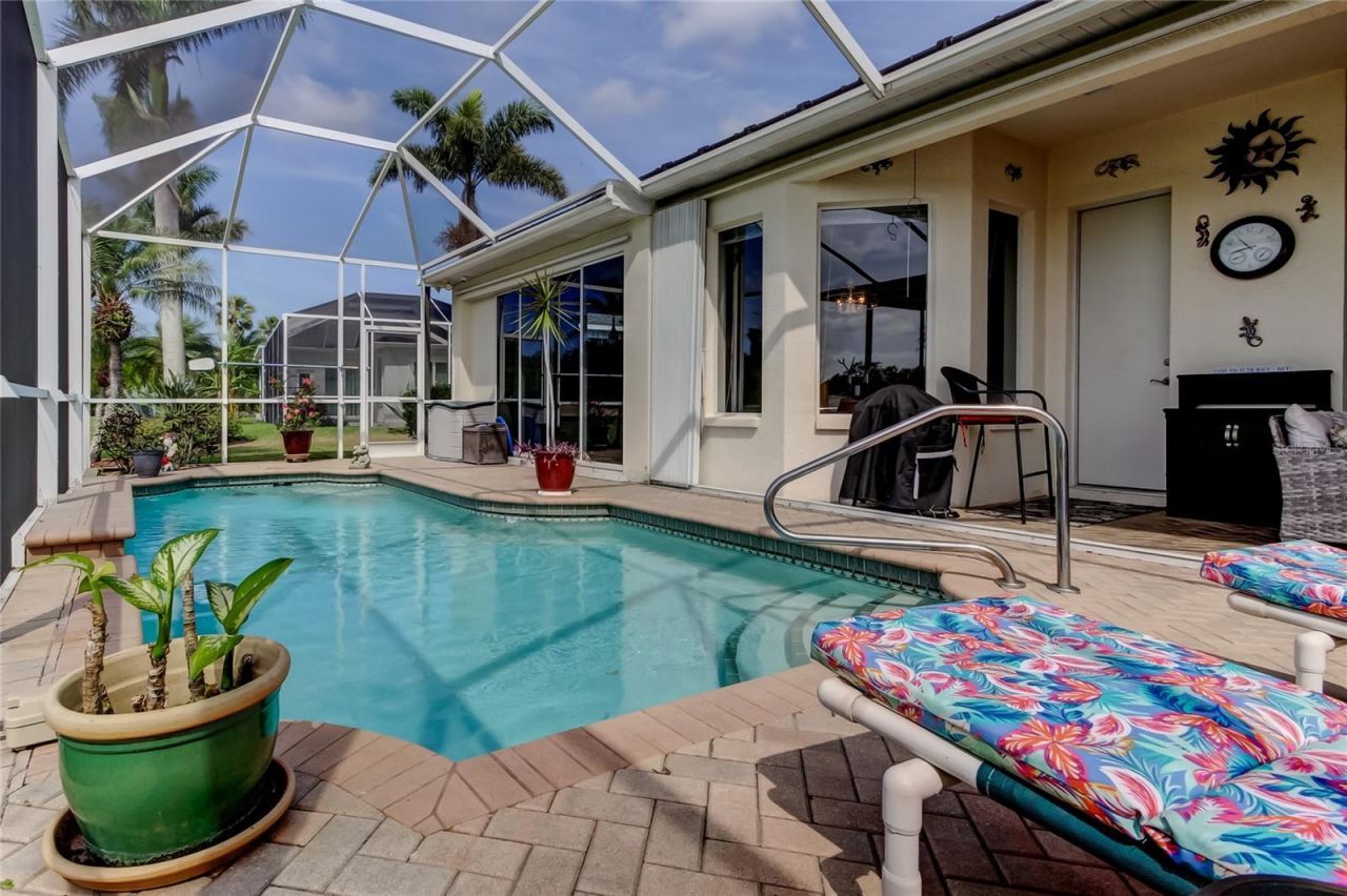 522 Planters Manor Way, Bradenton, FL 34212 Photo