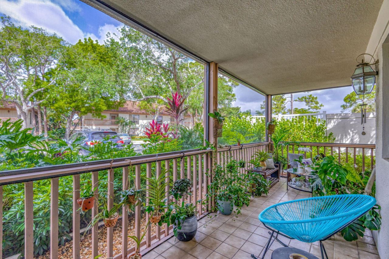 405 Brackenwood Lane S, Palm Beach Gardens, FL 33418 Photo