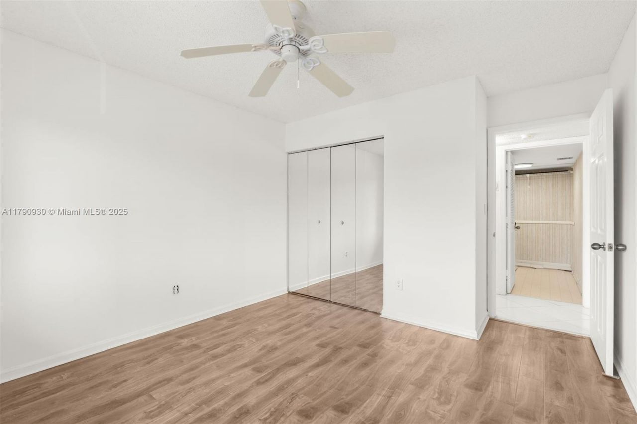 9585 N Belfort Cir, Unit 308, Tamarac, FL 33321 Photo