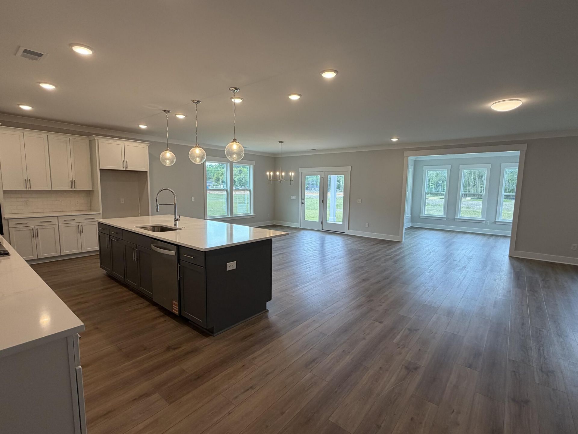 1964 Central Avenue Photo 12