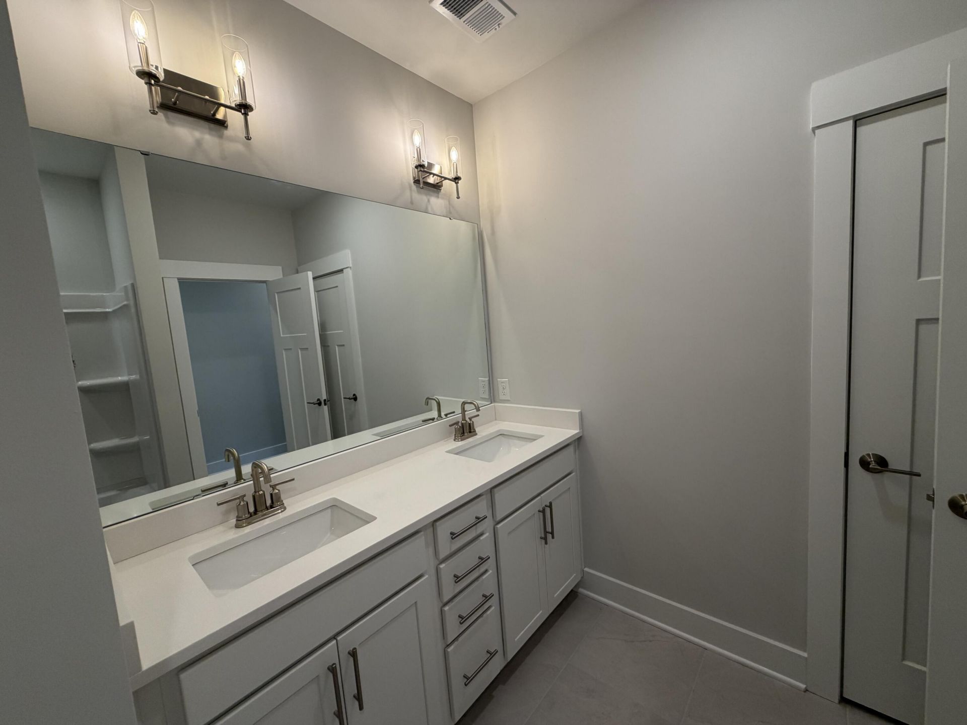 1964 Central Avenue Photo 23