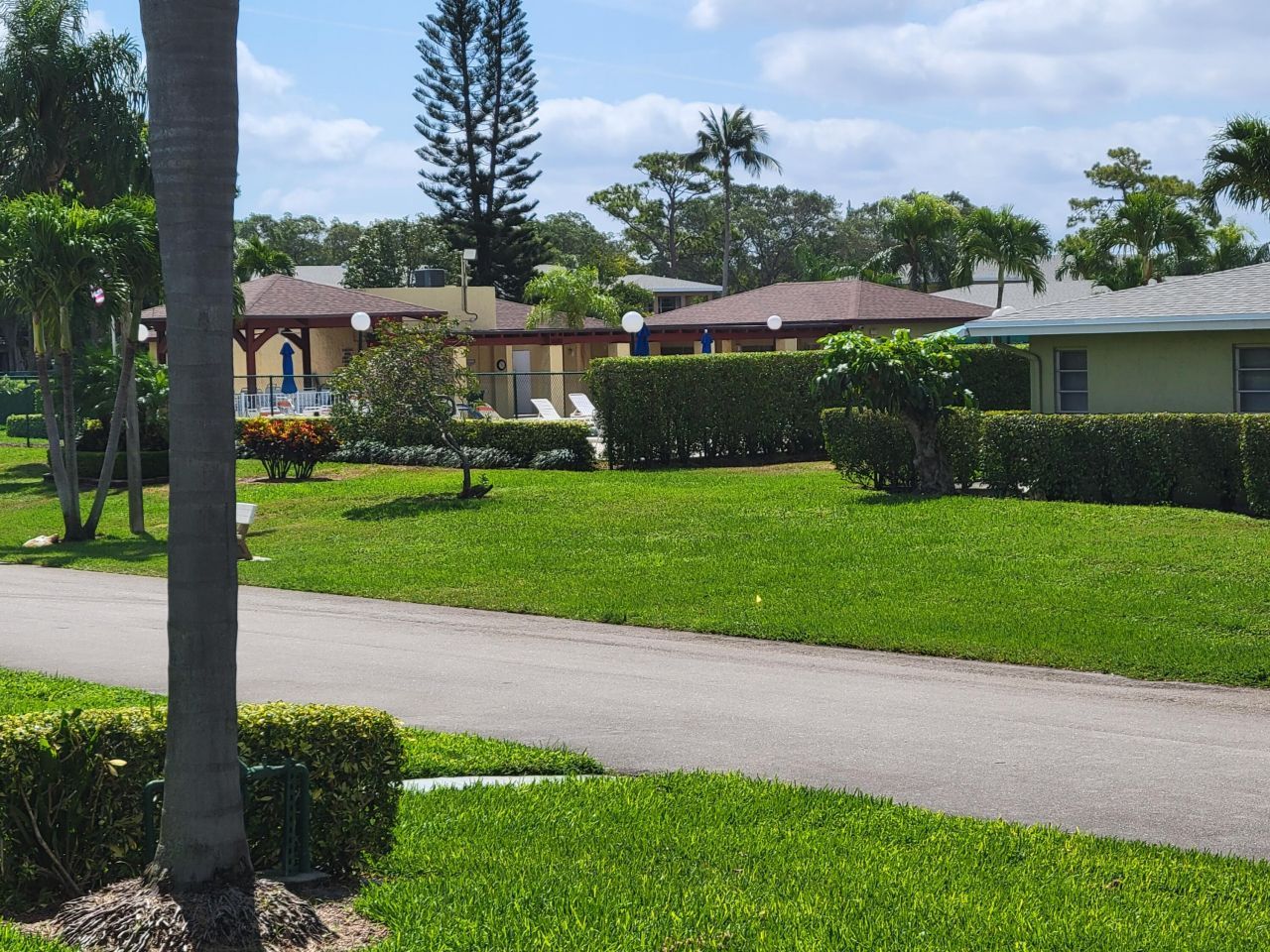 2401 Del Aire Boulevard, Unit 202, Delray Beach, FL 33445 Photo