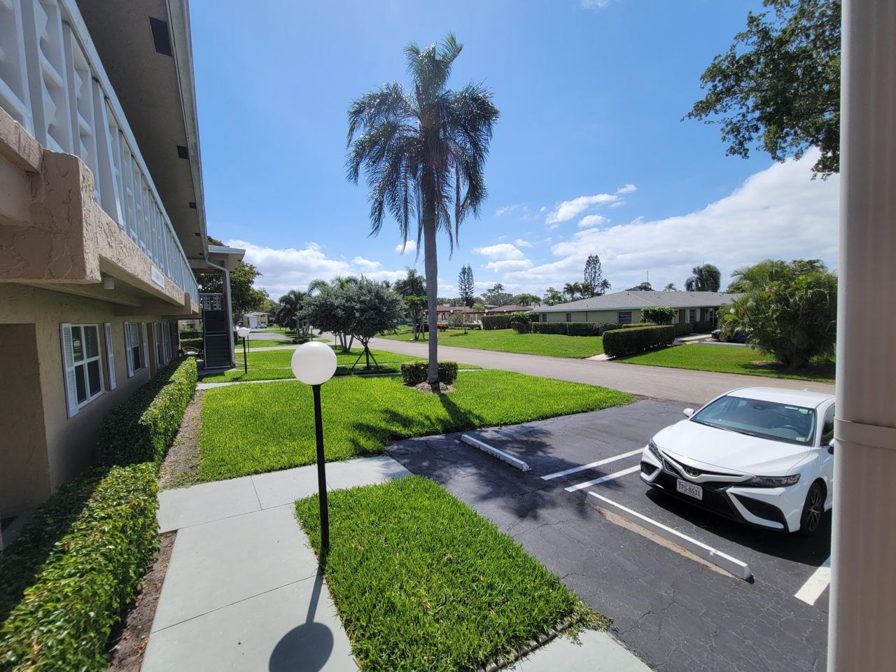 2401 Del Aire Boulevard, Unit 202, Delray Beach, FL 33445 Photo