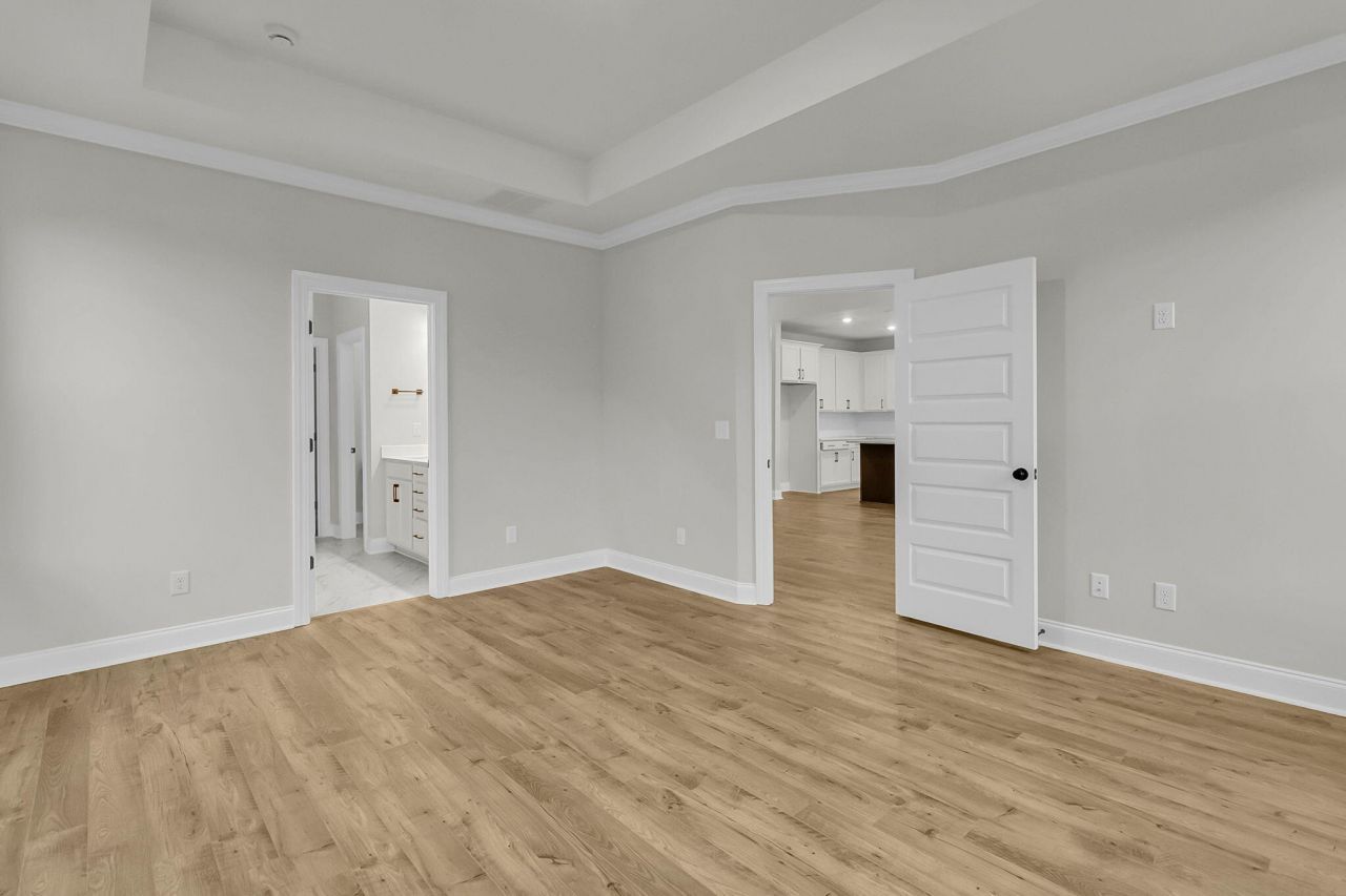 761 Maynard Lane Photo 19