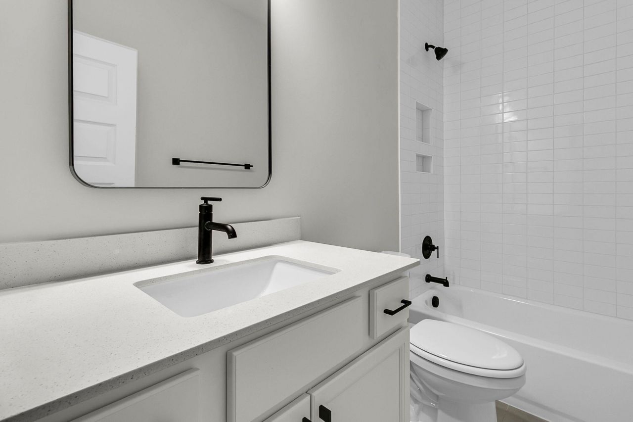 761 Maynard Lane Photo 24