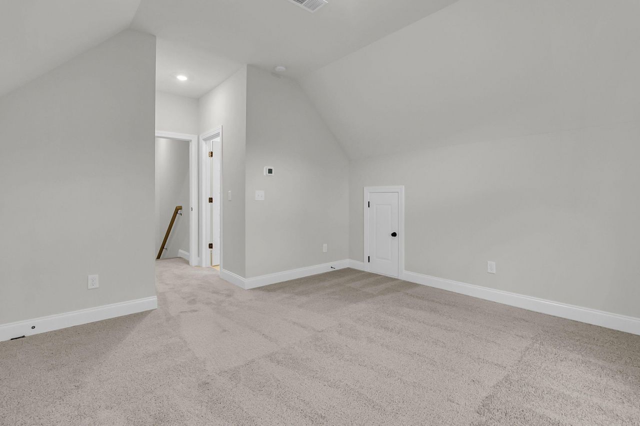 761 Maynard Lane Photo 27