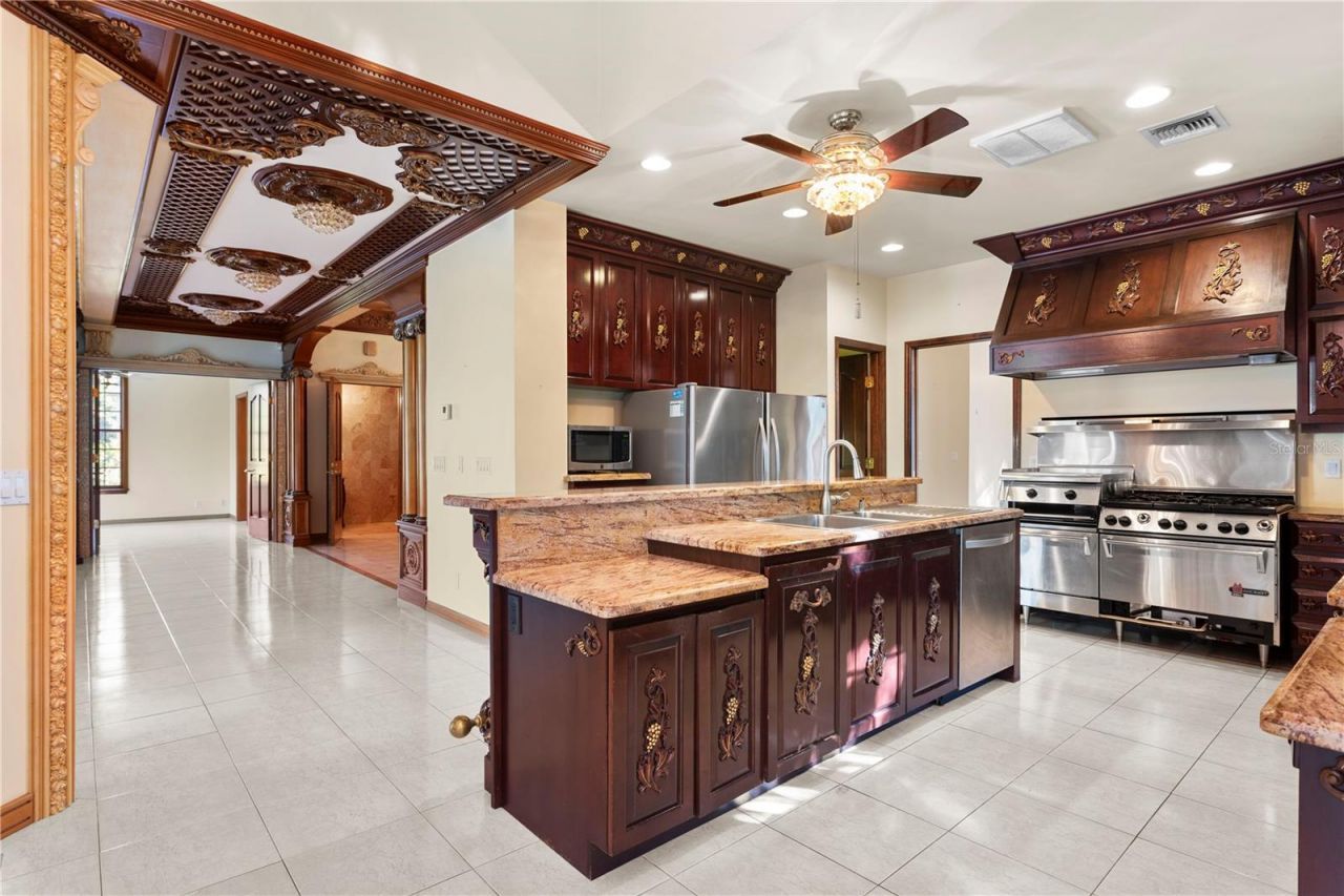 1577 Alexander Road, Belleair, FL 33756 Photo