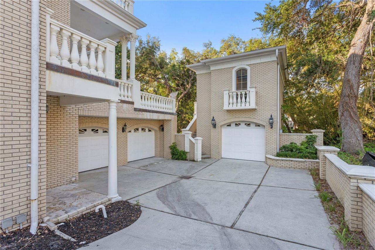 1577 Alexander Road, Belleair, FL 33756 Photo