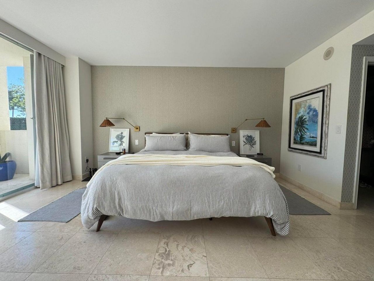 3400 SW 27th Avenue, Unit 303, Miami, FL 33133 Photo