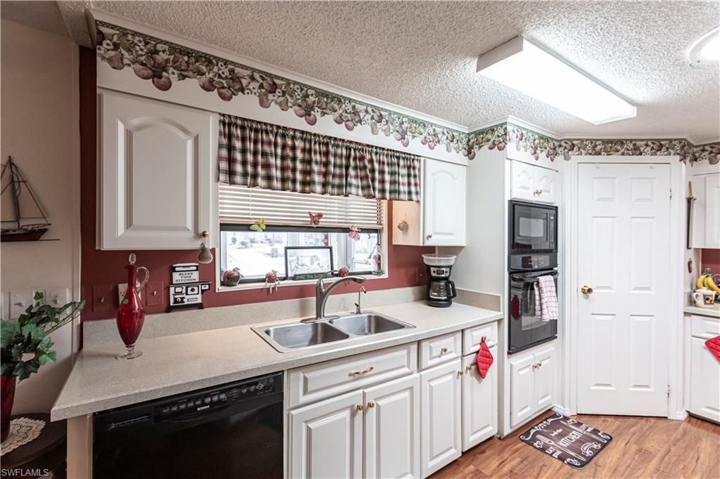 10051 Broken Woods Ct S, North Fort Myers, FL 33903 Photo