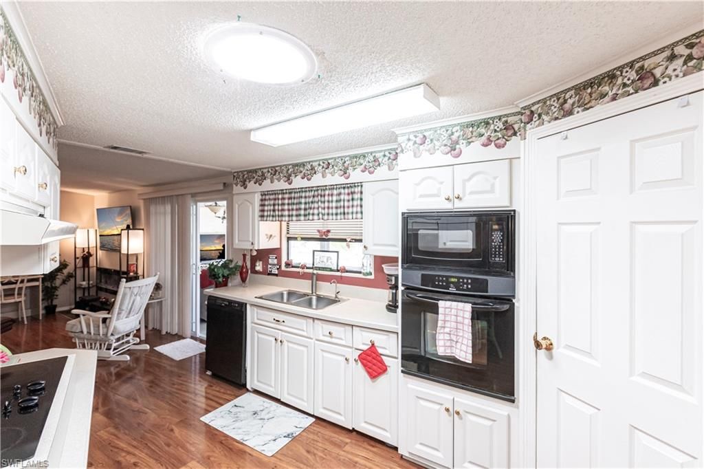 10051 Broken Woods Ct S, North Fort Myers, FL 33903 Photo