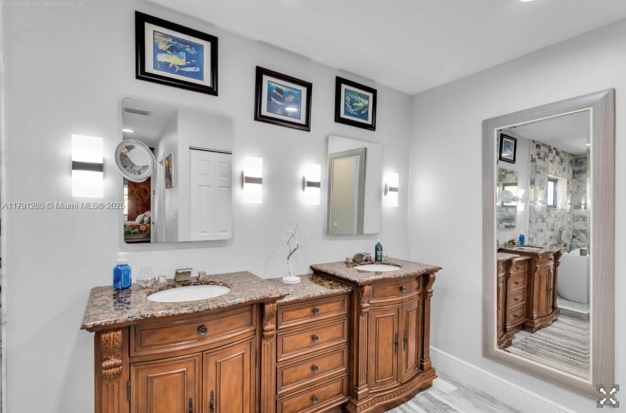 26 Corrine Pl, Key Largo, FL 33037 Photo