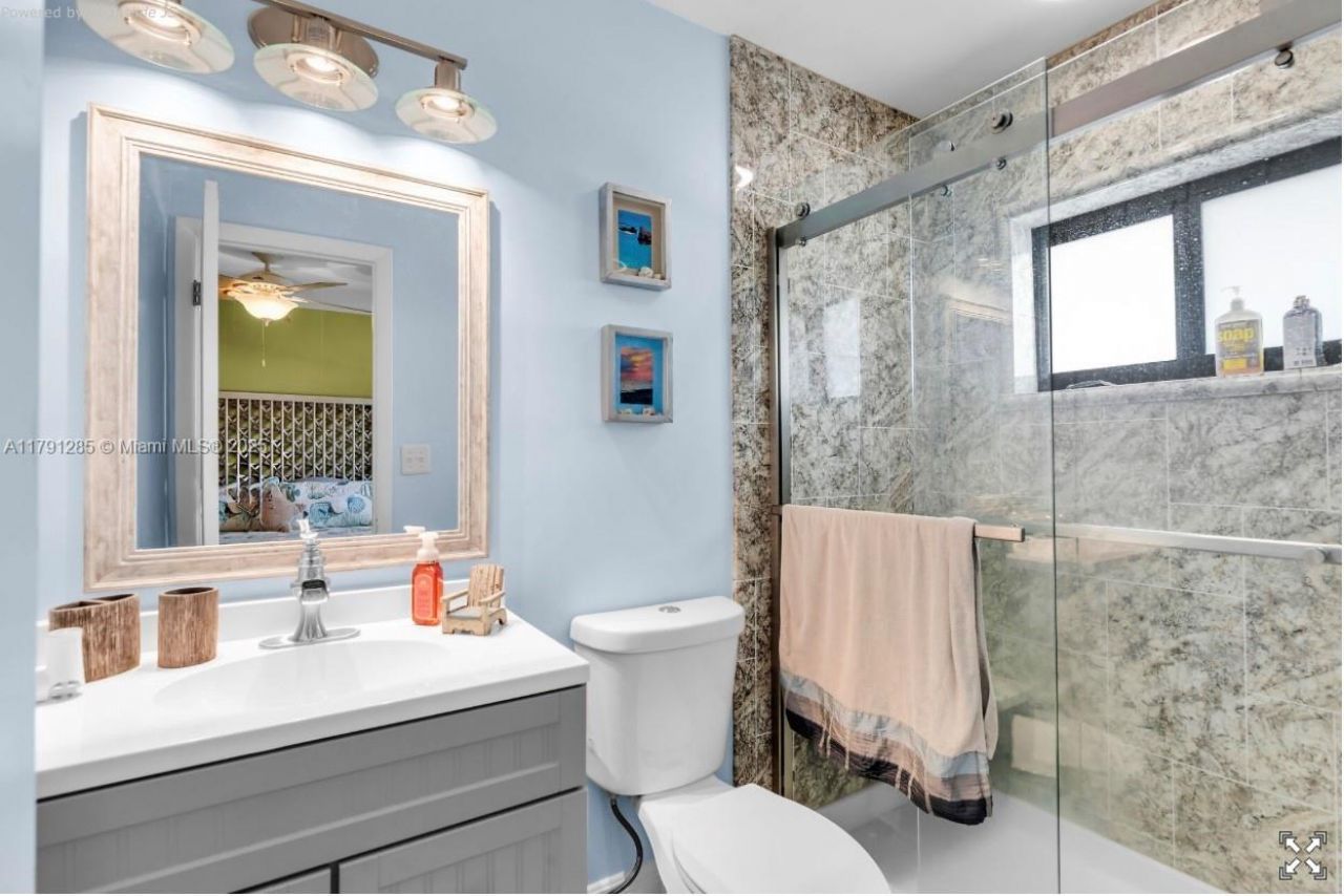 26 Corrine Pl, Key Largo, FL 33037 Photo