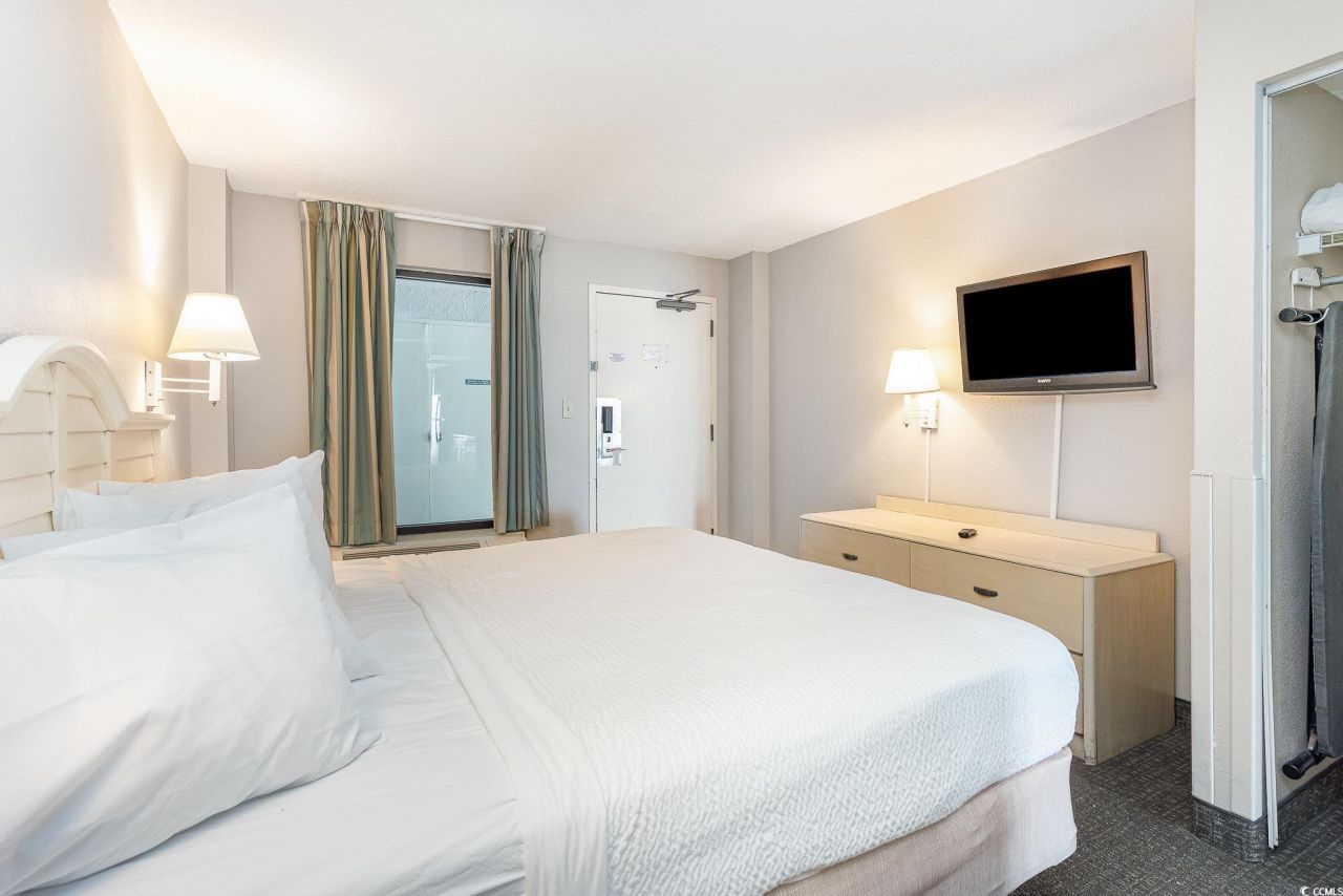 1501 S Ocean Blvd. Photo 14