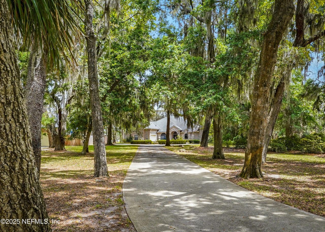 15289 Cape Drive N, Jacksonville, FL 32226 Photo