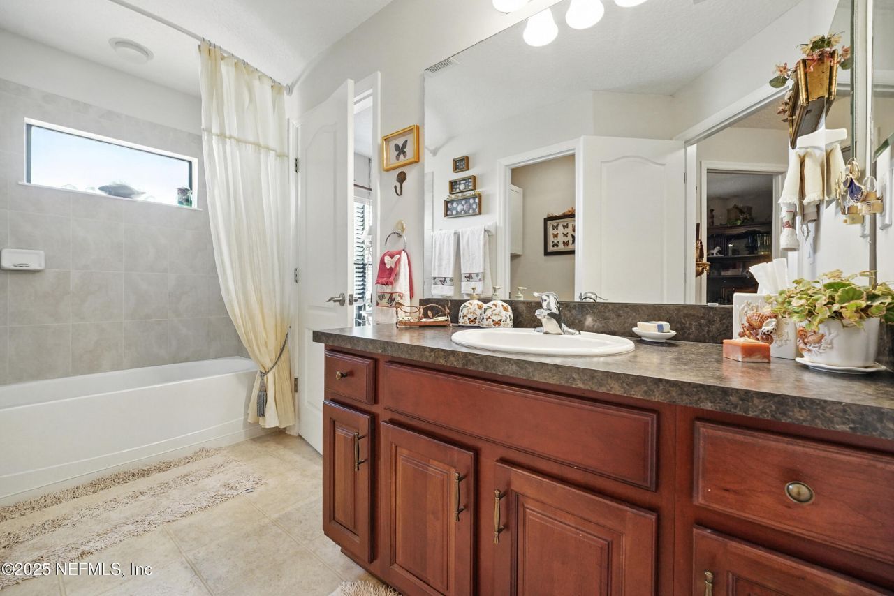 15289 Cape Drive N, Jacksonville, FL 32226 Photo