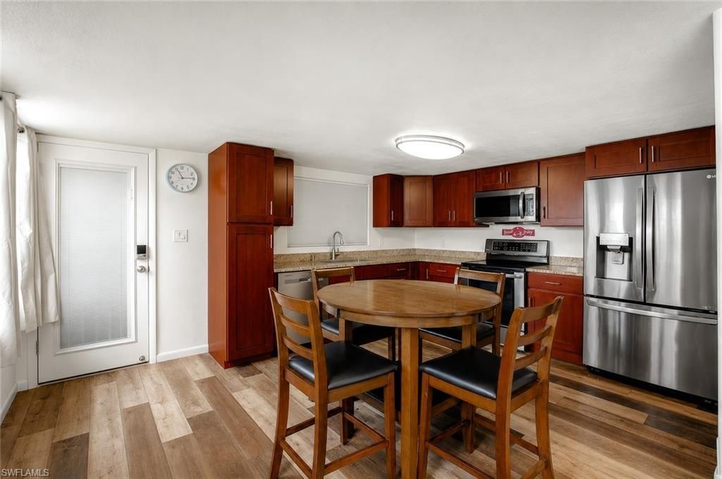340 Crescent St, Fort Myers Beach, FL 33931 Photo