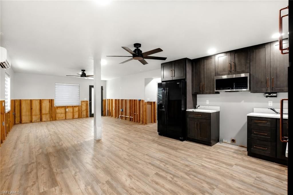 340 Crescent St, Fort Myers Beach, FL 33931 Photo