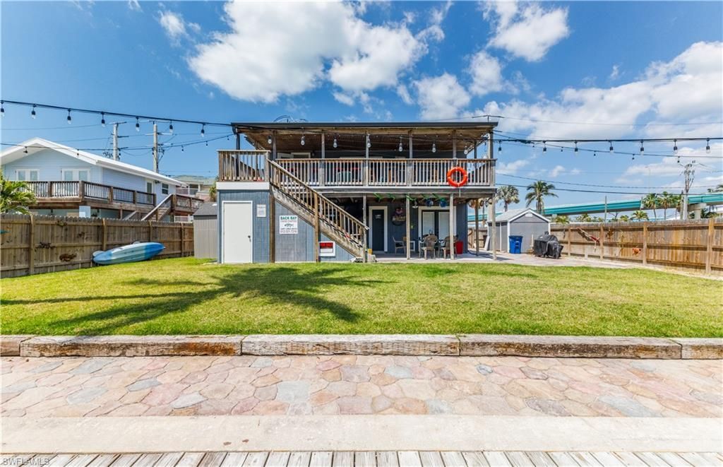 340 Crescent St, Fort Myers Beach, FL 33931 Photo